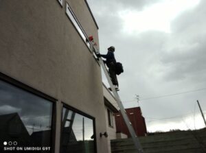 札幌市戸建て住宅ガラスクリーニング
