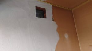 壁紙クロス染色コートタバコの消臭